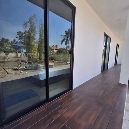 Homlomchomsuan หอมลมชมสวน Apartment Ban Mai  Luaran gambar